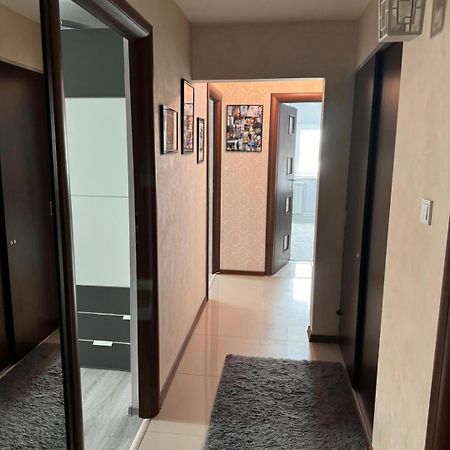 Apartament Alexe เอโฟริเอนอร์ด ภายนอก รูปภาพ