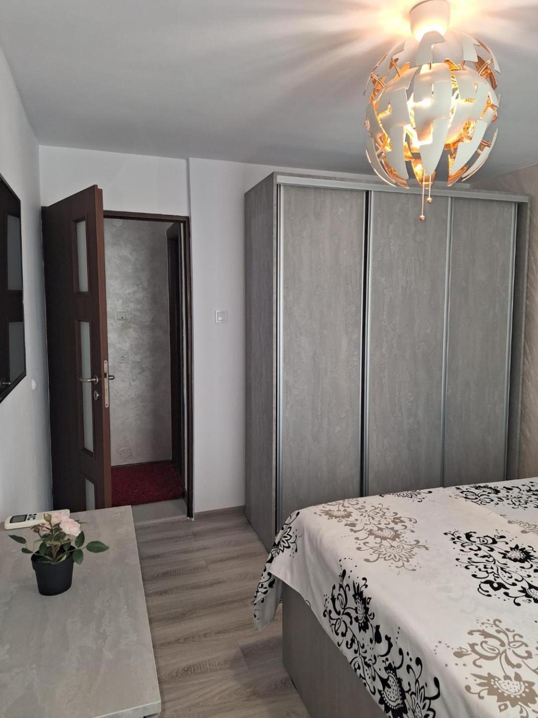 Apartament Alexe เอโฟริเอนอร์ด ภายนอก รูปภาพ
