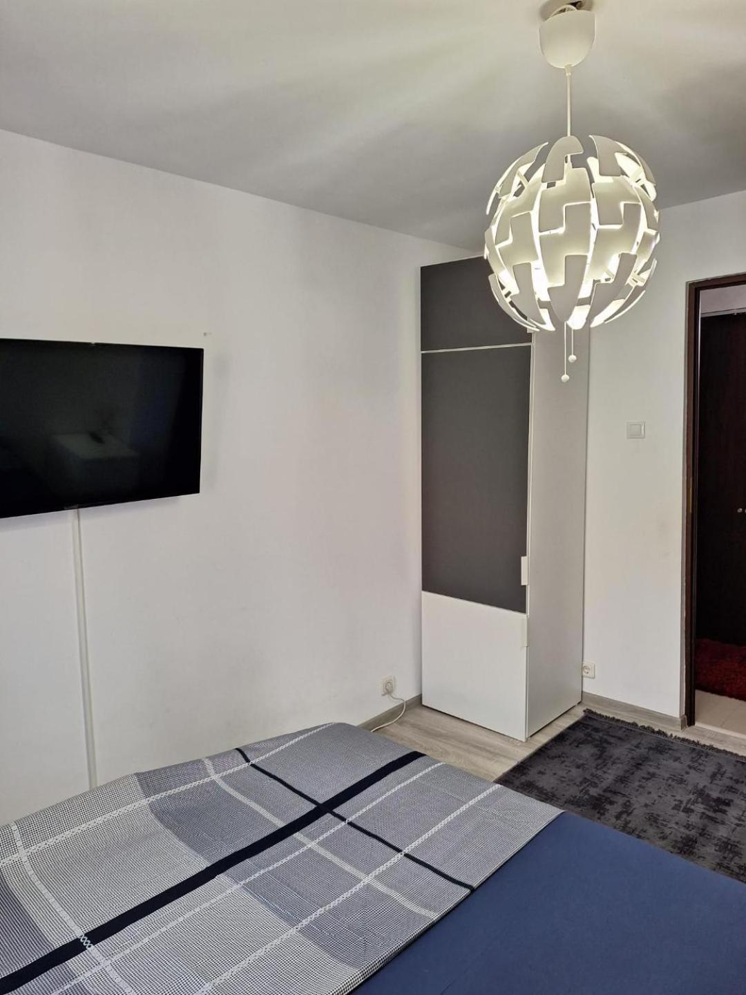 Apartament Alexe เอโฟริเอนอร์ด ภายนอก รูปภาพ